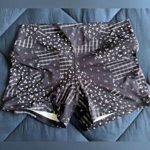 Fleo shorts